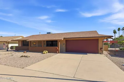 10008 W Bright Angel Cir, Sun City, AZ 85351