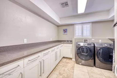 3415 E Camelback Rd, Phoenix, AZ 85018 photo 15