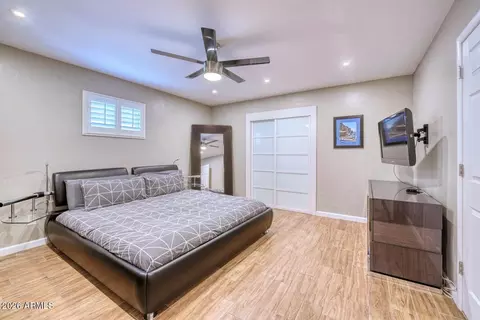 3415 E Camelback Rd, Phoenix, AZ 85018 photo 8