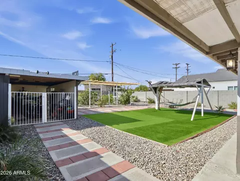 Exterior - 4436 N 37th Ave, Phoenix, AZ 85019 photo 3 of 4