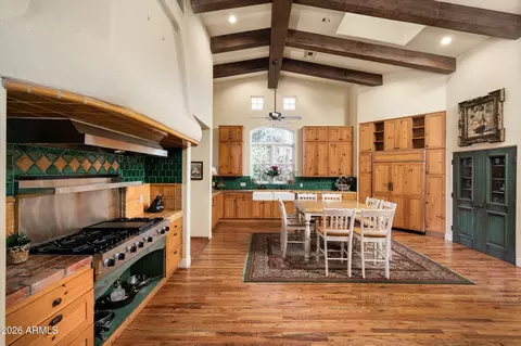 Kitchen - 30 E Glendale Ave, Phoenix, AZ 85020 photo 1 of 1