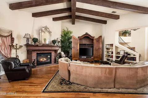 Living - 30 E Glendale Ave, Phoenix, AZ 85020 photo 2 of 4