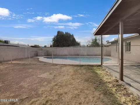 Exterior - 2342 W Danbury Rd, Phoenix, AZ 85023 photo 2 of 2