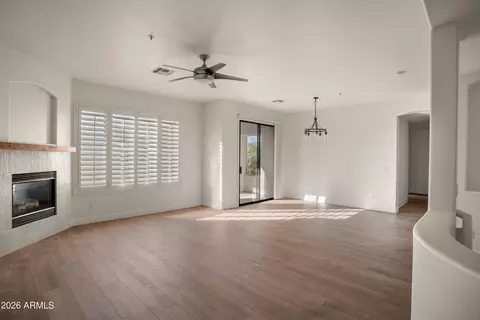 Living - 7445 Eagle Crest Dr #2113, Mesa, AZ 85207 photo 1 of 4