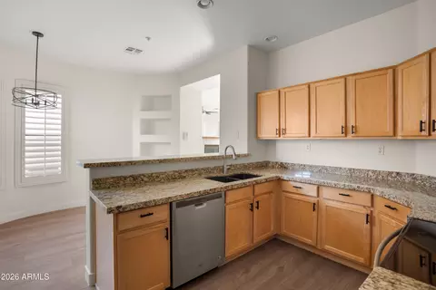 Kitchen - 7445 Eagle Crest Dr #2113, Mesa, AZ 85207 photo 2 of 3