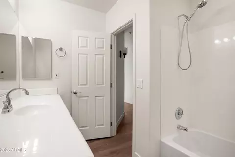 Bath - 7445 Eagle Crest Dr #2113, Mesa, AZ 85207 photo 3 of 3
