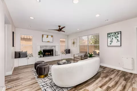 Living - 3550 E Utopia Rd, Phoenix, AZ 85050 photo 3 of 3