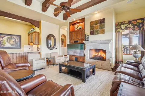 Living - 1930 E Desert Willow Dr, Phoenix, AZ 85048 photo 5 of 6