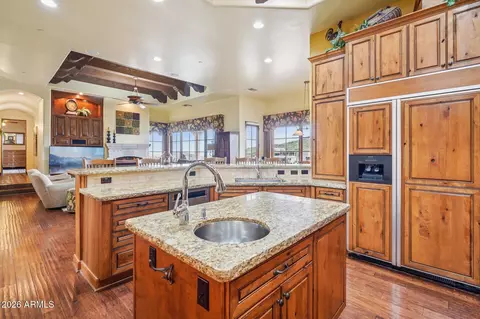 Kitchen - 1930 E Desert Willow Dr, Phoenix, AZ 85048 photo 2 of 4
