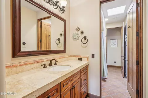Bath - 1930 E Desert Willow Dr, Phoenix, AZ 85048 photo 6 of 10