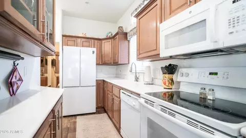 362 Felspar Dr, Apache Junction, AZ 85119 photo 5
