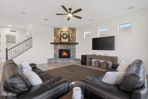 Living - 8724 E Ivy St, Mesa, AZ 85207 photo 1 of 1