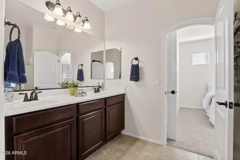 Entry Way - 8724 E Ivy St, Mesa, AZ 85207 photo 7 of 9