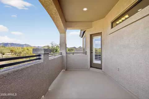 Exterior - 8724 E Ivy St, Mesa, AZ 85207 photo 12 of 13