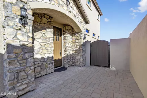 Exterior - 8724 E Ivy St, Mesa, AZ 85207 photo 13 of 13