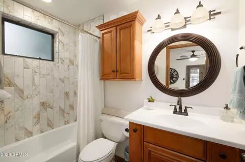 Bath - 1222 E Myrtle Ave, Phoenix, AZ 85020 photo 5 of 5