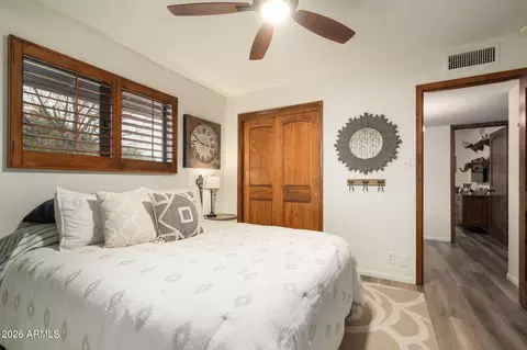 Bedroom - 1222 E Myrtle Ave, Phoenix, AZ 85020 photo 4 of 6