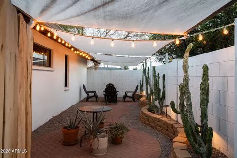 Exterior - 1222 E Myrtle Ave, Phoenix, AZ 85020 photo 6 of 7
