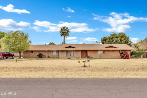 5228 W Mcneil St, Laveen, AZ 85339
