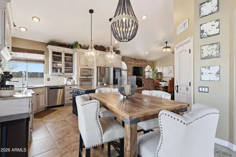 Dining - 1756 E Queen Palm Dr, Gilbert, AZ 85234 photo 2 of 5