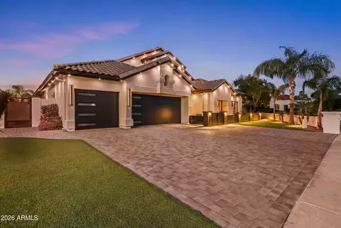 Exterior - 1756 E Queen Palm Dr, Gilbert, AZ 85234 photo 9 of 14