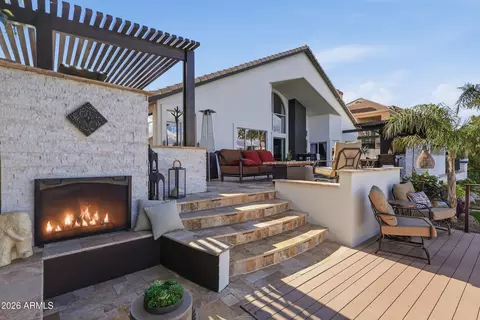 Exterior - 1756 E Queen Palm Dr, Gilbert, AZ 85234 photo 2 of 14