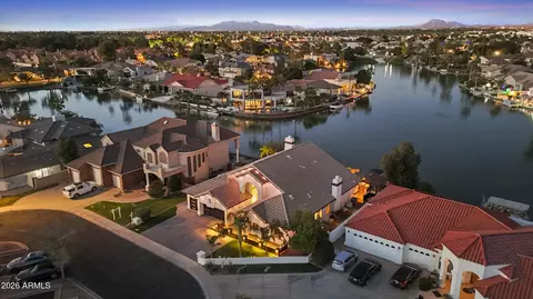 View/Area - 1756 E Queen Palm Dr, Gilbert, AZ 85234 photo 1 of 12