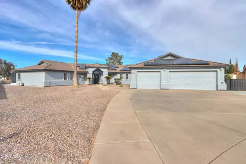 15301 S Bentley Pl, Arizona City, AZ 85123