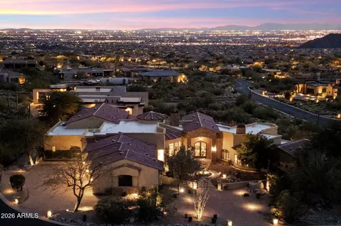 8407 E View Crest Cir, Mesa, AZ 85207