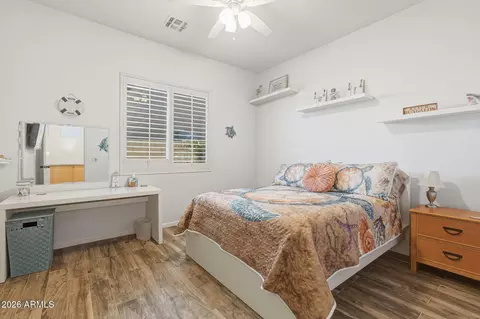 Bedroom - 547 E Parkview Dr, Gilbert, AZ 85295 photo 7 of 10