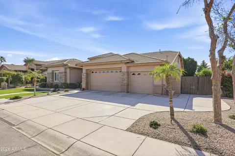 Other - 547 E Parkview Dr, Gilbert, AZ 85295 photo 2 of 14