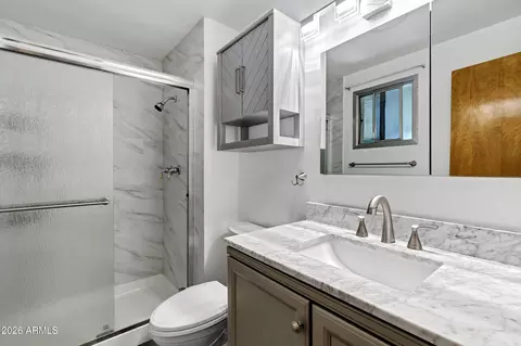 Bath - 1521 W Thunderbird Rd, Phoenix, AZ 85023 photo 2 of 2
