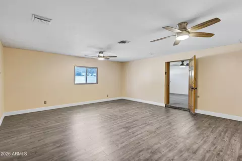 Living - 1521 W Thunderbird Rd, Phoenix, AZ 85023 photo 6 of 6