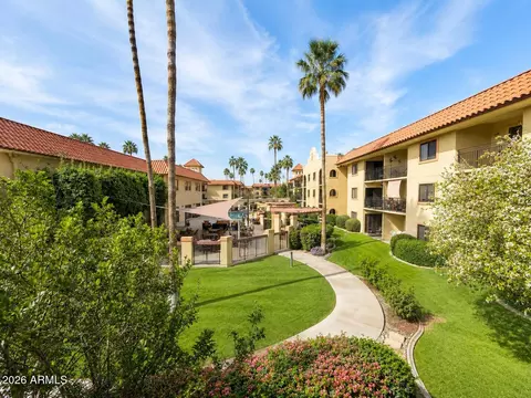 10330 W Thunderbird Blvd #C202, Sun City, AZ 85351