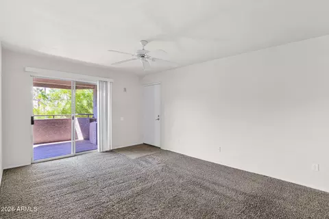 Living - 1720 E Thunderbird Rd #2060, Phoenix, AZ 85022 photo 1 of 3