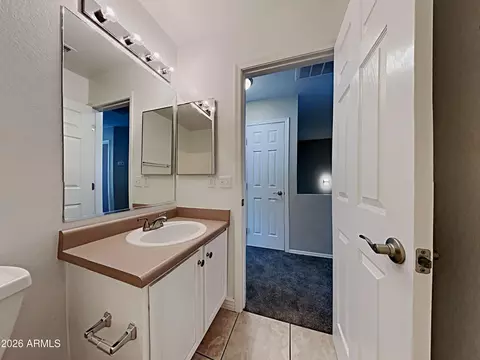 Bath - 2155 S Luther --, Mesa, AZ 85209 photo 3 of 4