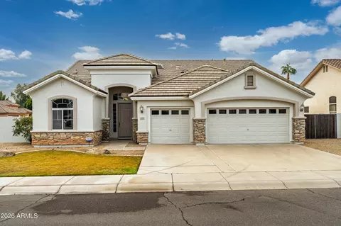1695 E Monterey St, Chandler, AZ 85225