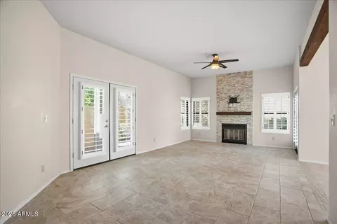 Living - 13036 S 46th St, Phoenix, AZ 85044 photo 1 of 4