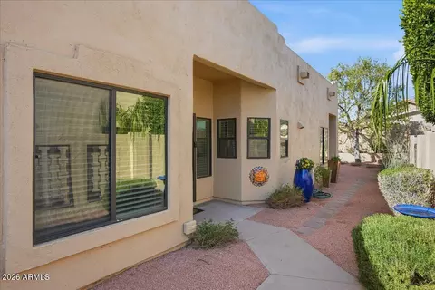 Exterior - 13036 S 46th St, Phoenix, AZ 85044 photo 4 of 10