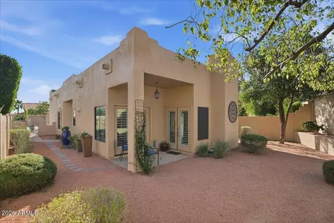 Exterior - 13036 S 46th St, Phoenix, AZ 85044 photo 8 of 10