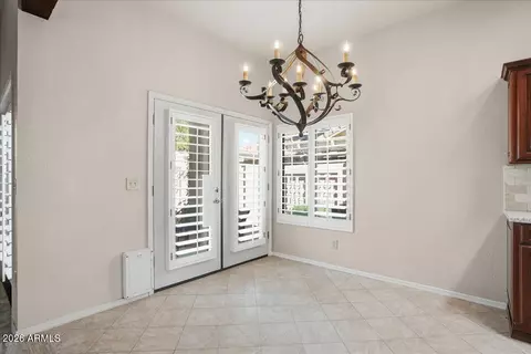 Dining - 13036 S 46th St, Phoenix, AZ 85044 photo 1 of 1