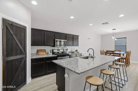 4547 W Foldwing Dr, San Tan Valley, AZ 85142