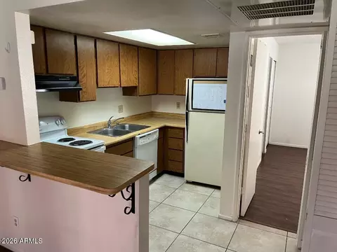 700 W University Dr #241, Tempe, AZ 85281