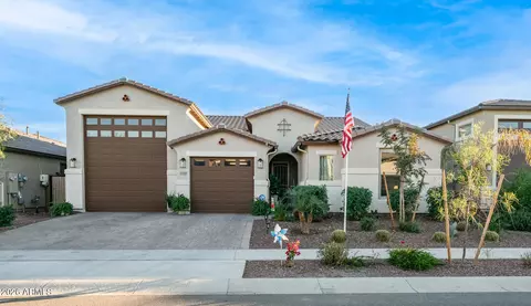 17597 W Red Fox Rd, Surprise, AZ 85387