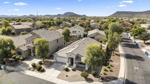 View/Area - 2807 E Questa Dr, Phoenix, AZ 85024 photo 1 of 3
