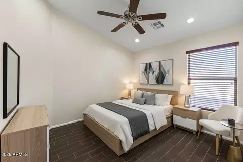 Bedroom - 2807 E Questa Dr, Phoenix, AZ 85024 photo 2 of 3