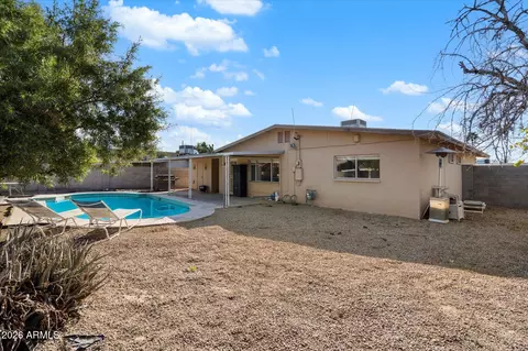 Exterior - 3302 E Andorra Dr, Phoenix, AZ 85032 photo 3 of 4