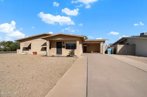 Exterior - 3302 E Andorra Dr, Phoenix, AZ 85032 photo 2 of 4