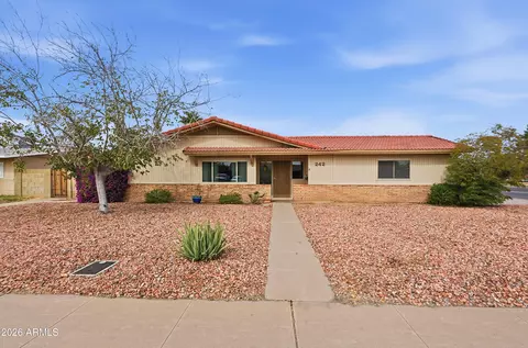 242 E La Canada Blvd, Goodyear, AZ 85338