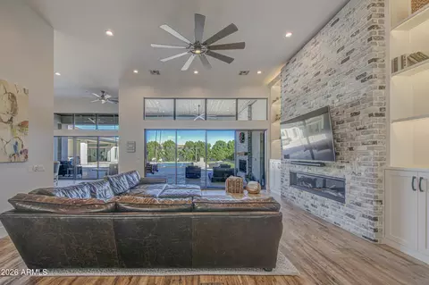 Living - 2896 E Arrowhead Trl, Gilbert, AZ 85297 photo 2 of 3